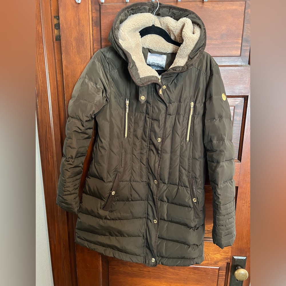 Kensie ski and snow jacket winter coat brown size medium perfect for the cold ❄️